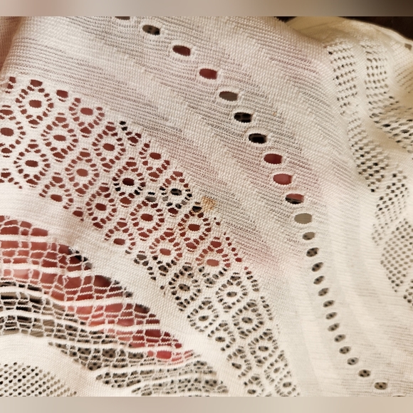 J balvin Beach cover up, cream off white, size Xl - Picture 5 of 11